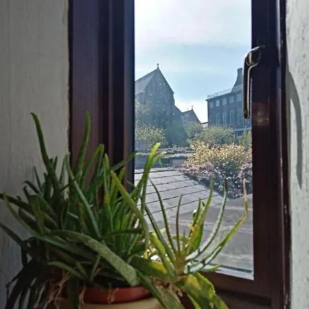 Cosy 3-bedroom Townhouse With Garden Holiday home Wexford